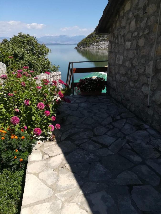 Holiday Home Radus Virpazar Ngoại thất bức ảnh