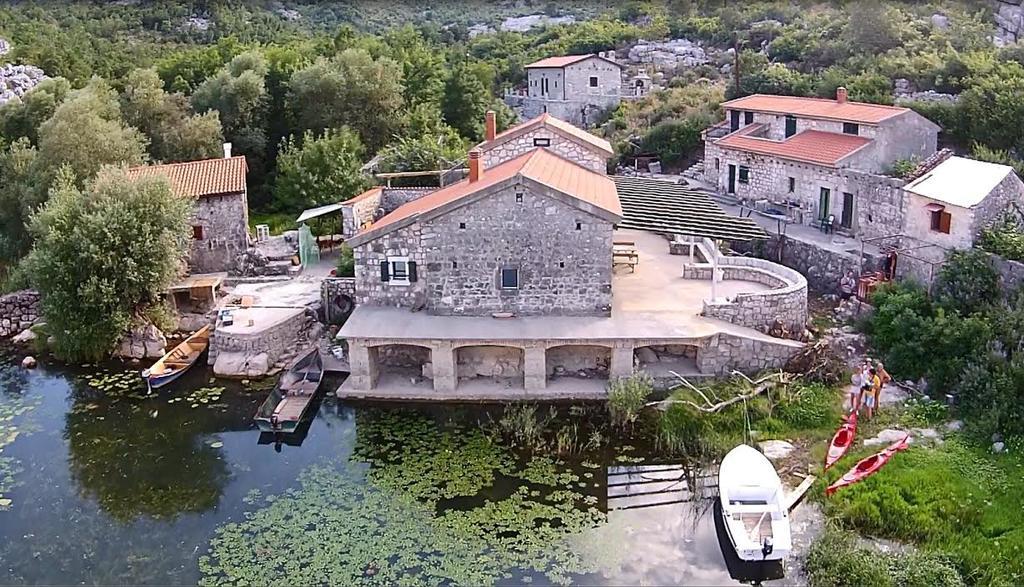 Holiday Home Radus Virpazar Ngoại thất bức ảnh
